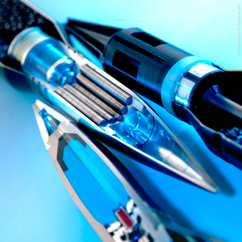 Illustration for article titled Cool photos of iconic weapons cut in half